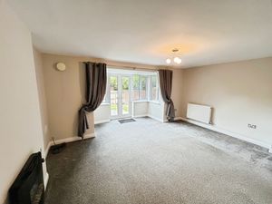 Lounge- click for photo gallery
